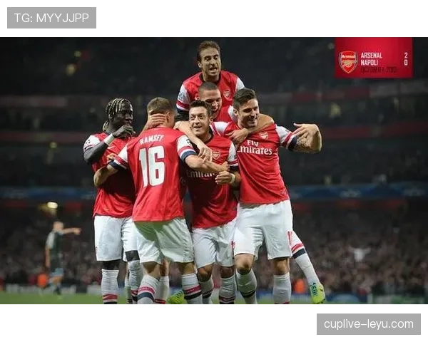 赖斯比赛风格蜕变：从防守核心到中场枢纽的华丽转身