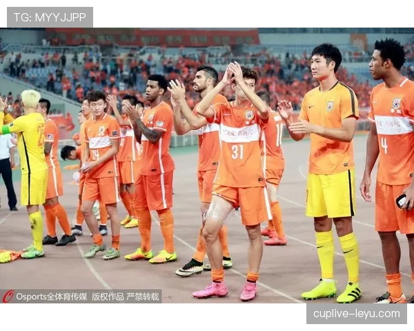 中国男足亚运会止步四强 展现亮眼表现虽遗憾出局