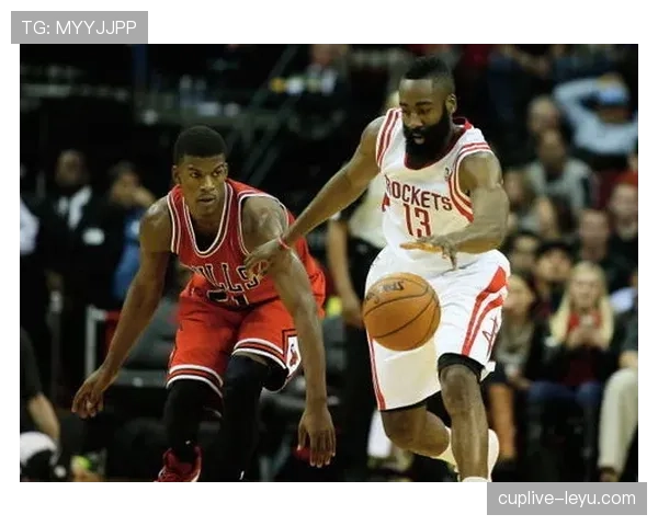 鲁伊斯控球惊艳助球队连克强敌，表现抢眼