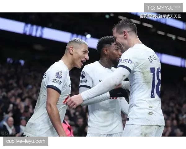 “热刺”无冠赛季危机重现：战术混乱与阵容老化，豪门之路是否到此为止？