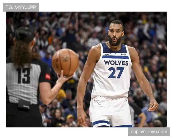 乐福挡拆拉开空间效率提升 明显带动森林狼内线得分